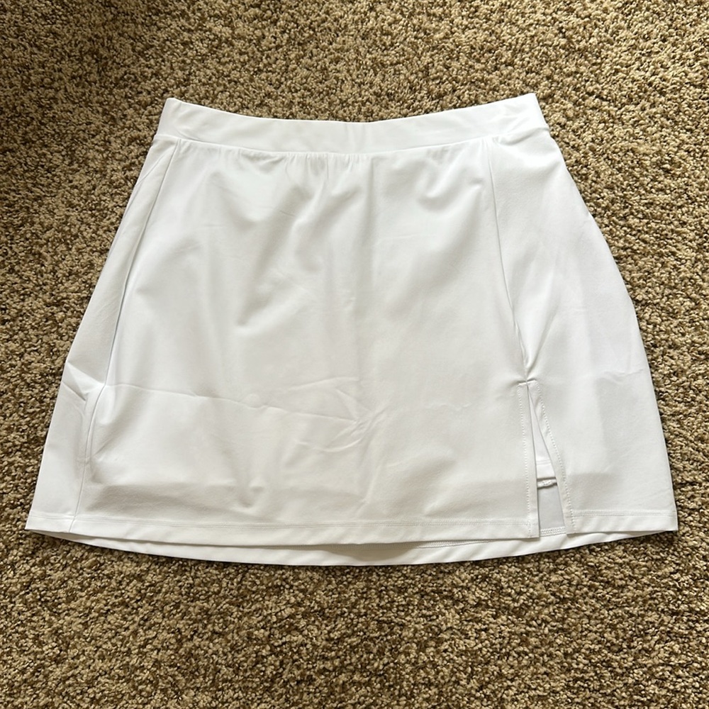 NWT White Abercrombie & Fitch Athletic Skort